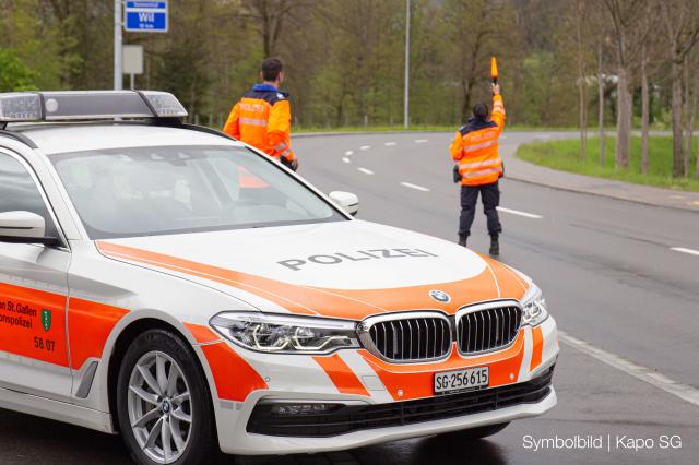 Kanton St. Gallen: Neun fahrunfähige Verkehrsteilnehmende aus dem Verkehr gezogen