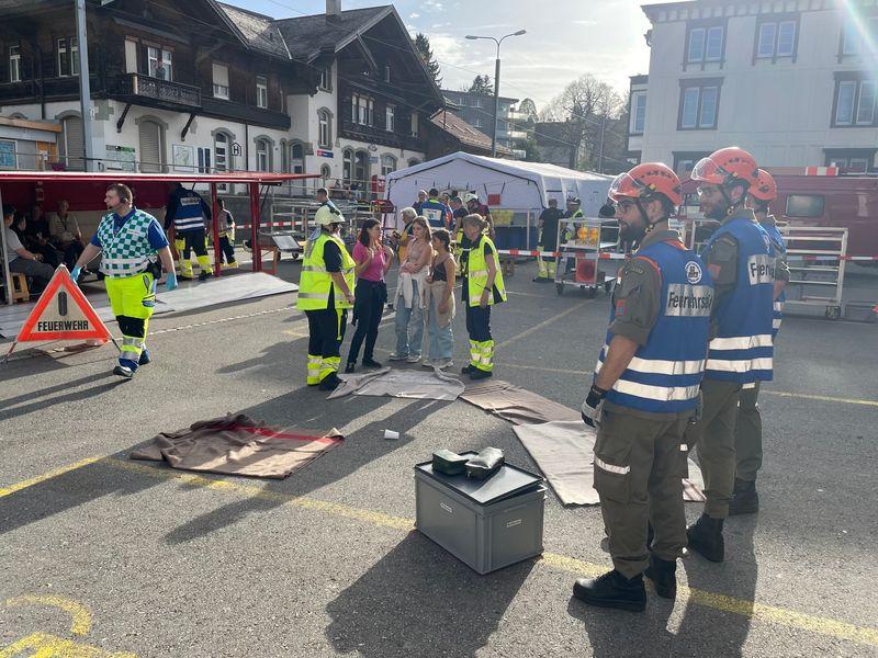 Brand und Evakuierung an Kantonsschule geübt - Sicherheitsübung in Trogen