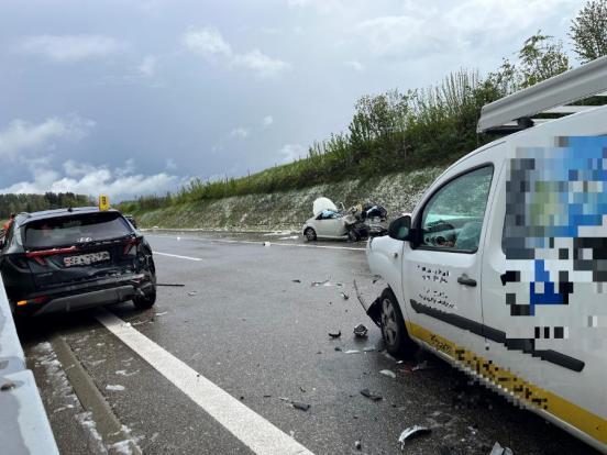 Verkehrsunfall A1 bei Bertschikon: Rettungsaktion und Autobahnsperrung