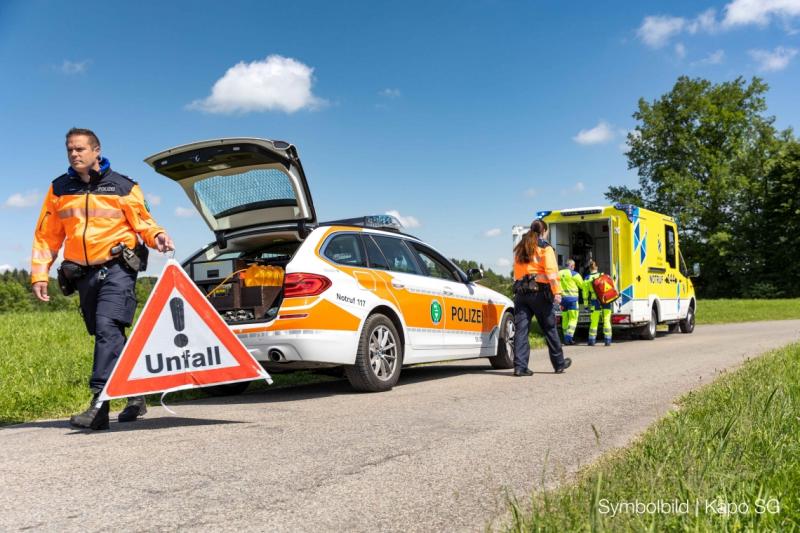 Lütisburg: Verletzt bei Auffahrunfall