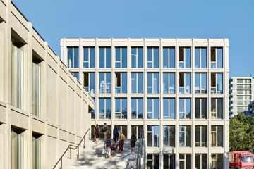 Volksschule Kleefeld: Schulstart in den neuen Gebäuden