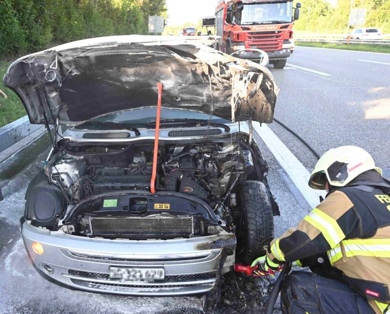 Mörschwil: Auto in Brand