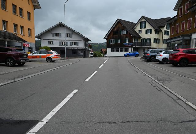 Dorf: Oberbüren: Nach Unfall weitergefahren – Zeugenaufruf