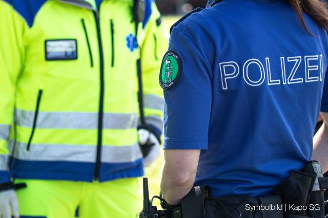 Reitunfall in St.Gallen: Frau mittelschwer verletzt - Rettungsdienst schnell vor Ort