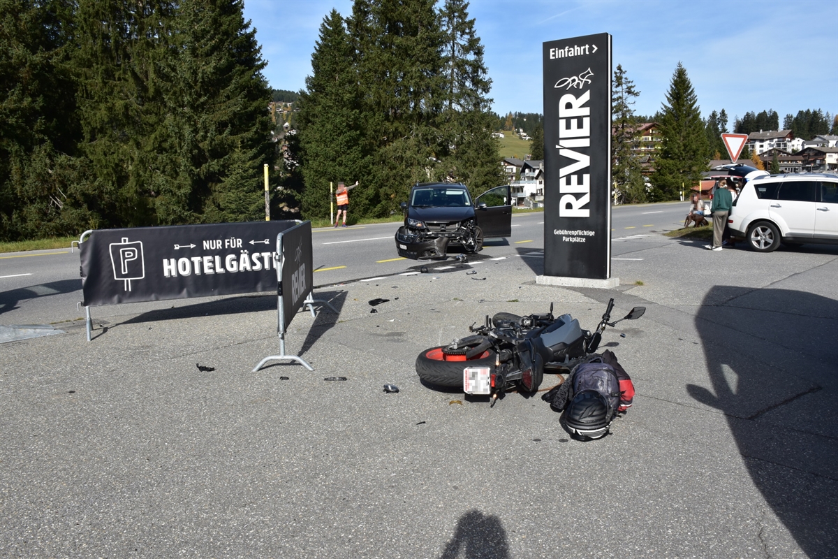 Lenzerheide: Motorradfahrer bei Überholmanöver verletzt