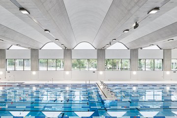100 Tage Schwimmhalle – mehr Menschen schwimmen in Bern