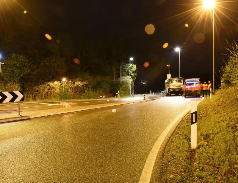 Urdorf: Automobilist verletzt sich bei Selbstunfall