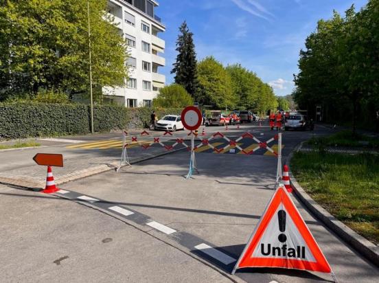 Thalwil: Fussgängerin bei Verkehrsunfall verletzt