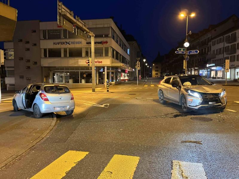 Rapperswil-Jona: Strolchenfahrt endet mit Unfall