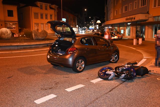 Gossau: Mit Auto gegen Motorrad geprallt
