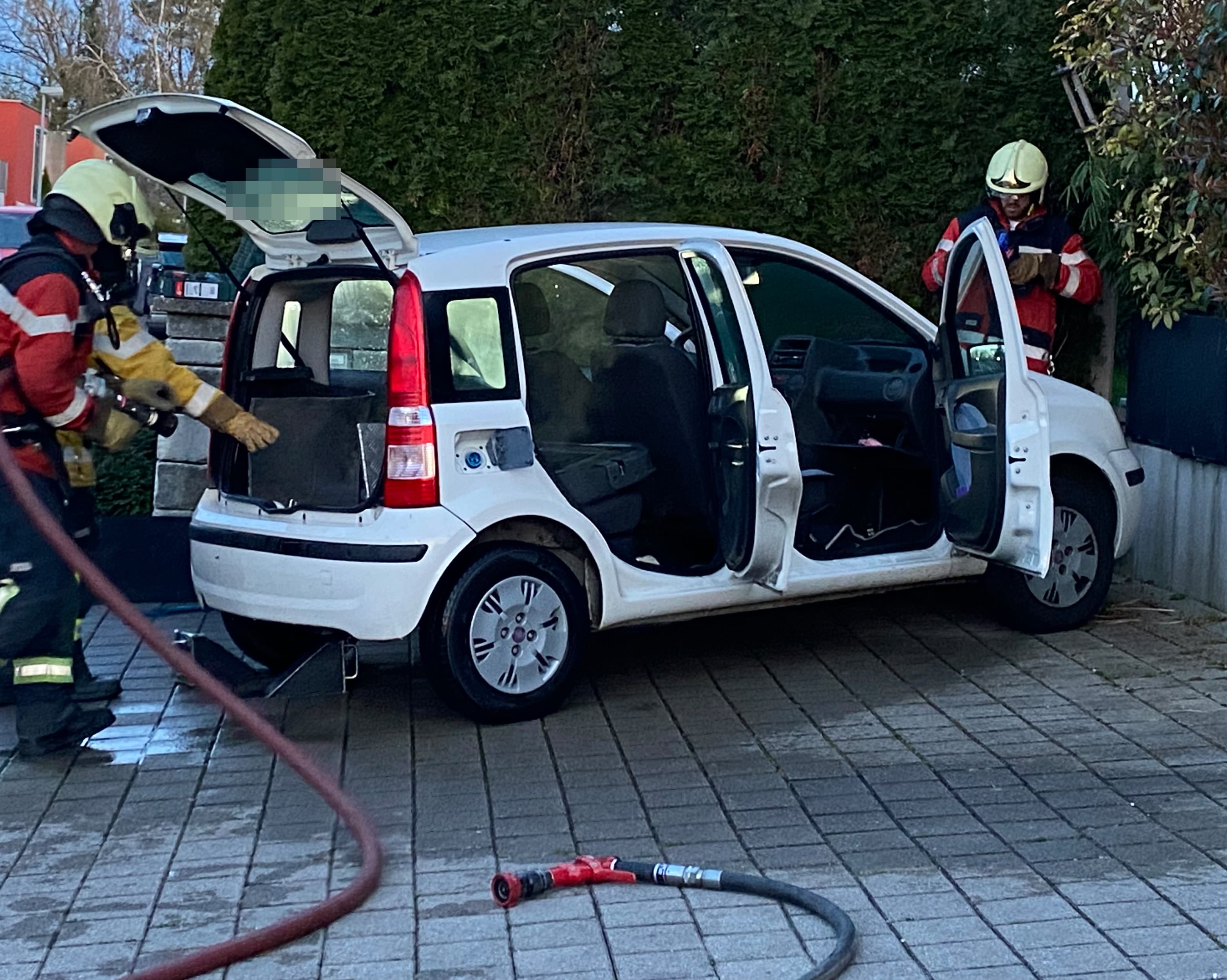 Diessenhofen: Auto in Brand geraten