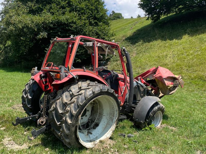 Seewis: Traktor überschlägt sich und verletzt den Fahrer tödlich