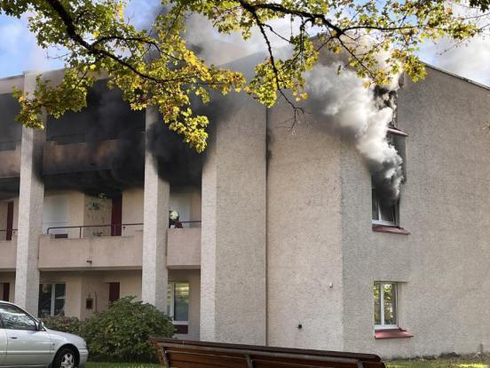 Hinwil: Wohnungsbrand fordert Schwerverletzte